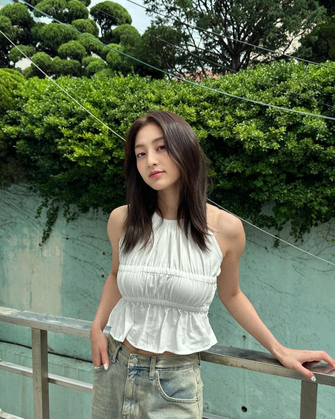 CONTENT - Twice Jihyo Instagram sleeveless top :: WALALAND