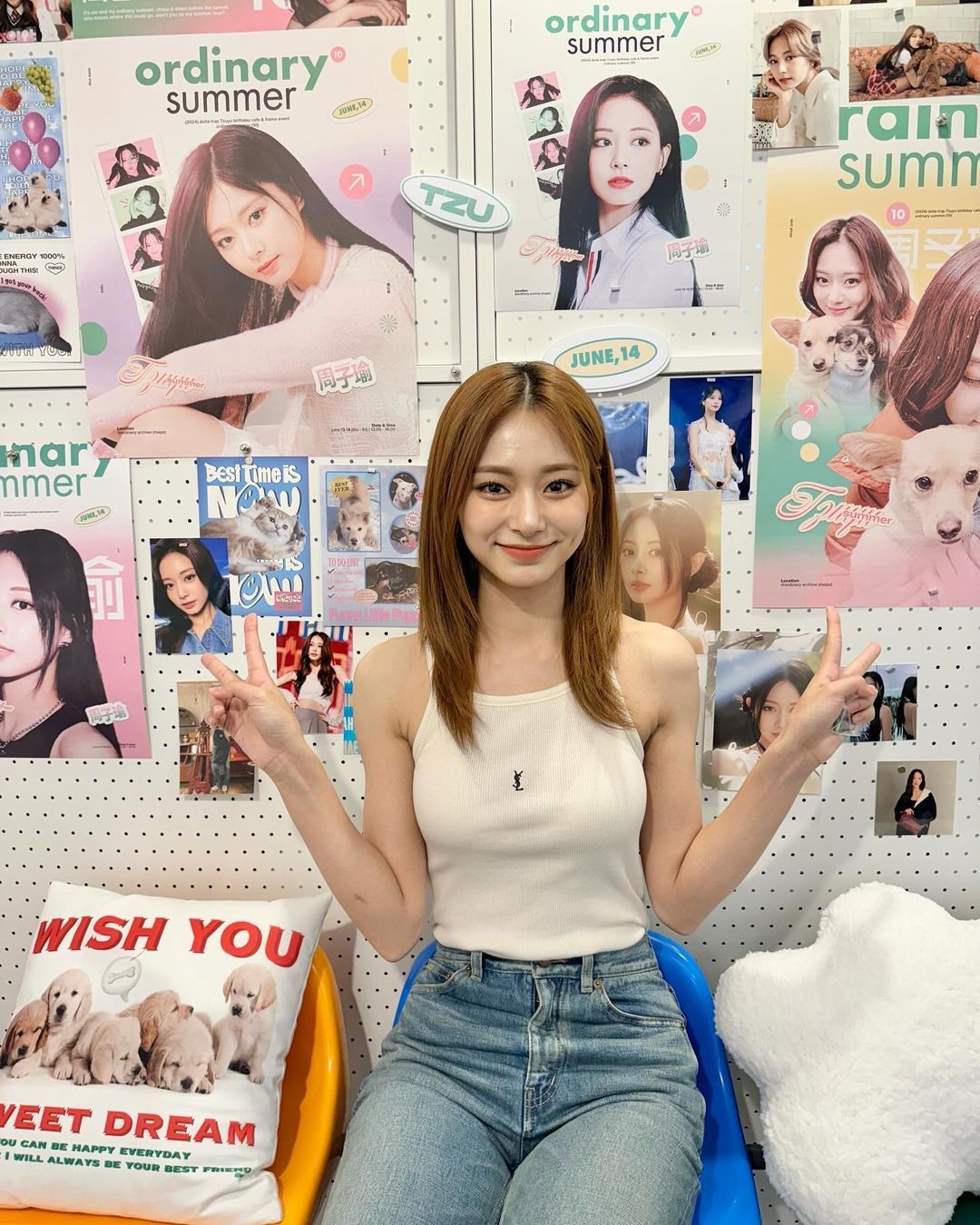 TWICE TZUYU 25 タンクトップ 25 — always Tzuyu. 🫠💙 #TWICE #TZUYU