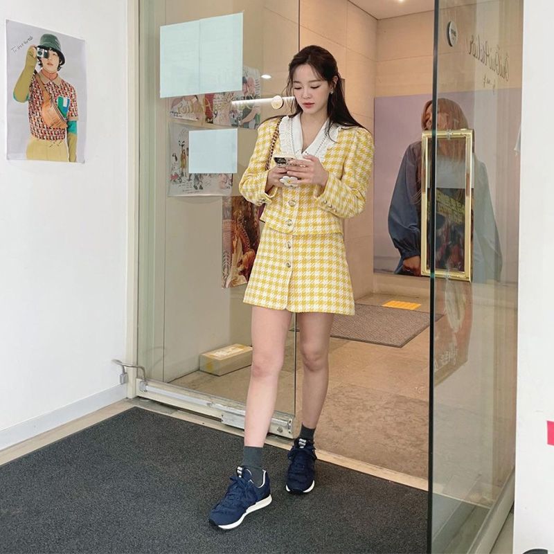 ジャケット SEOOOCOOKIE GOLDMOON TWEED JUMPER BMH1465 CONTENT - Kim Sejeong's tweed setup look :: WALALAND(왈라랜드)