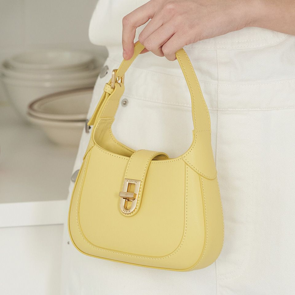 【韓国ブランド】★ELEGANCE PARIS★レディースクロスバッグ Maison Margiela PARIS FEMME グラムスラムクロスボディバッグ