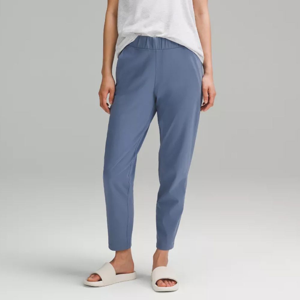 レディースウェア luxtreme slim-fit Pull-On MR Pants Luxtreme Slim-Fit Pull-On Mid-Rise Pants | lululemon | HK